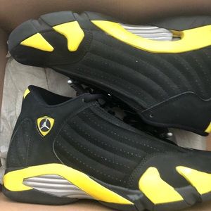 Size 10 Jordans.. Only worn 3 times..